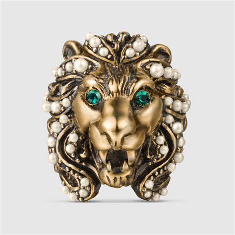 gucci ring lion